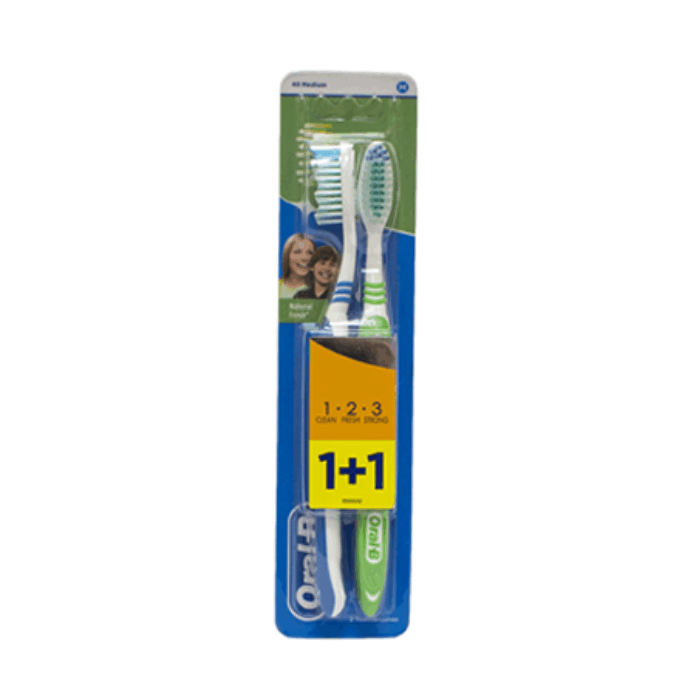 Щетка Oral-B Классик1-2-3 (зеленая+синяя)